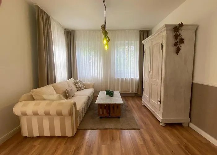 Weinberglounge Schwabenheim *